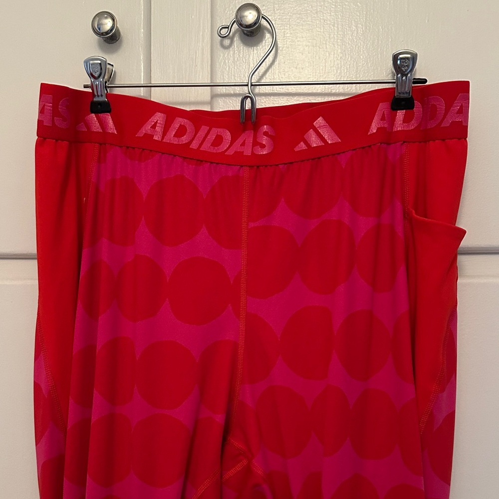 LIKE NEW Adidas x Marimekko Techfit Primegreen Leggings Workout Polka Dots - Picture 3 of 5